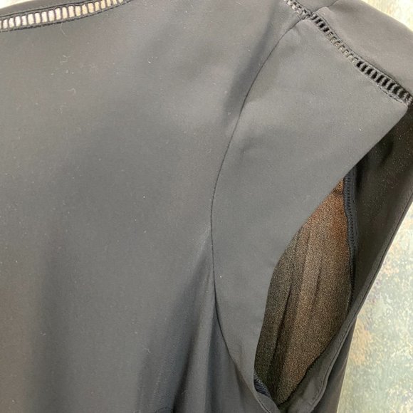 NWT📌DR2 Timeless Soft Flowing - Light Transparent Cap Sleeves Top - Picture 4 of 13